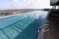 The Quartz Melaka By I Housing - Rooftop Pools