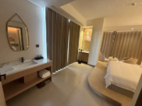 Xida Smart Holiday Hotel (Nangang Road)