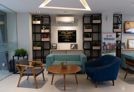 나이트 앤 데이 라구나 빈탄