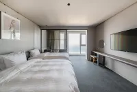 Daynice Hotel - Balkoner