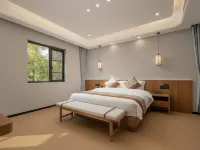 花築·墨蘭別院·小橋流水·古城觀景美宿（魯迅故裡倉橋直街店） 鄰近紹興魯迅紀念館的酒店