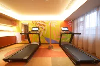 Orange Hotel (Tianmen Renmin Avenue Branch) - Gym