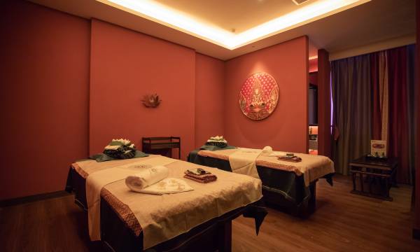 Rezen Grace Hotel Guangzhou · Tianhe Sports Center Taikoo Hui Branch