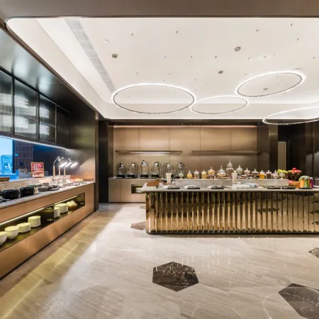 Crystal Hotel Changde Wuling Pavilion Street