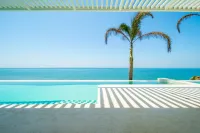 YUHAI RESORT HOTEL - Infinity Pools