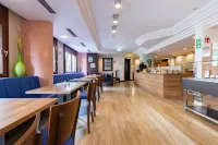 Garner Hotel Stuttgart City Centre - Frühstück