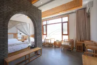 Yellow River Hotel Collection · Pianshili