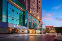 Baymont by Wyndham - parking
