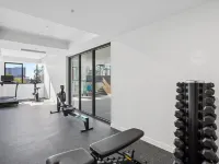 The Cullinan Apartments by CLLIX Hotels near Mile End