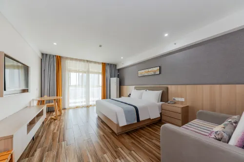 Huiju Homestay (Wuhu Desheng Plaza)