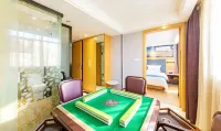 Yasite Hotel (Suizhou Wenfeng Caodianzi Street Branch)
