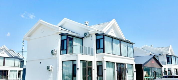 Ergun Heishantou Yunqi Xiaozhu Prairie Vacation Villa Ξενοδοχεία στην πόλη Εεργκούνα