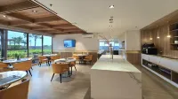 Sea View with Bridge @Gold Coast 1BR at 33rd