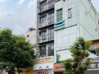 Hearth and Home Pham Ngu Lao (Free Laundry) 1 지구 주변 호텔