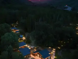 VALLEY CAMP