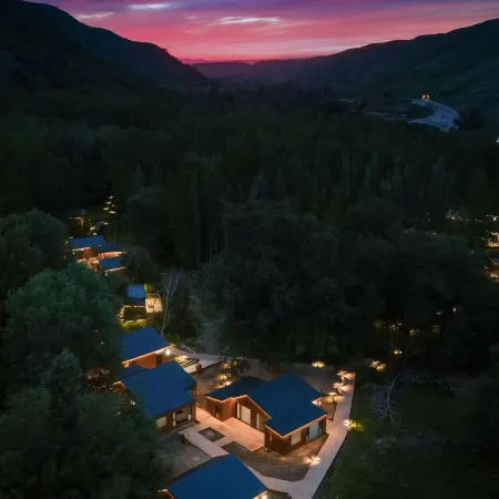 VALLEY CAMP