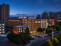 LANOU Hotel (Yucheng Debai Plaza) - parking