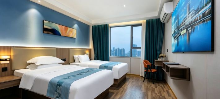 โรงแรมหลงรุ่ย โรงแรมในเห่อจิง