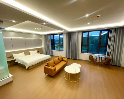Kangle Basong Grand Hotel فنادق في كانغ لى