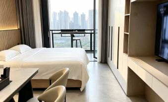 Elaine Savile Apartment (Guangzhou Zhujiang New Town Tancun Subway Station)