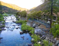 Yosemite View Lodge - parking