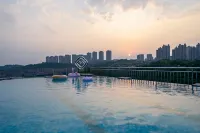 Blossom Attic Liangjiang New Area, Chongqing - Rooftop Pools