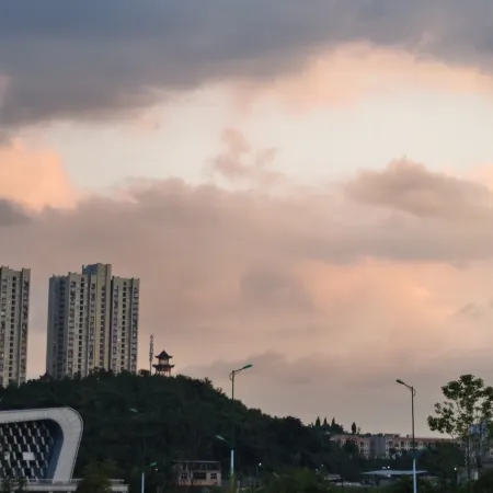 Shangkeyouyue Hotel (Anshun University)