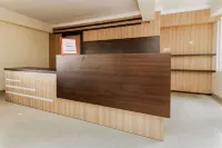 RedDoorz Plus Near Palembang Square Mall - Pensions