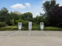 Yanjiao Town Emergency Management University Madison Hotel - Parking