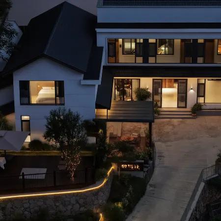 Lushan Muyuxu Homestay (Lushan Scenic Area Dishuidong Branch)