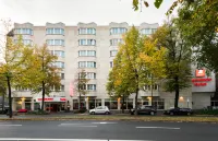 Leonardo Hotel Düsseldorf City Center - parking