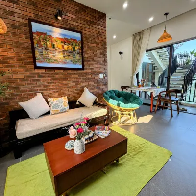 Betel Hoi An Homestay 鄰近錦清的酒店