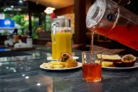 Win Hotel - 朝食