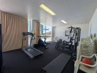 Surfers Chateau - Gym