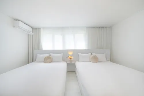 Gwangalli Beach 1 minute/2Rooms/2Queens/Friends. Lovers • Family · Business trip · Long-term stay OK - วิลล่า