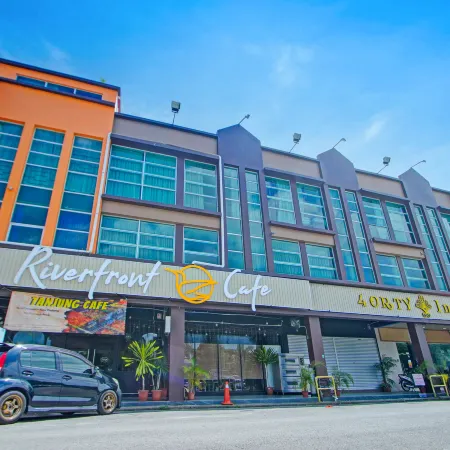 Collection O Near Tanjung Batu Formerly 4orty Inn