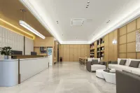 Ledong Jiabaili Hotel (Huangliu Town Longteng Golden Street) - 2-Star