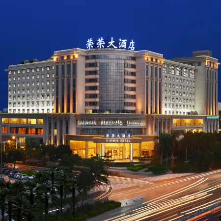 Win Win Hotel
