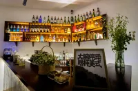 Dali Molv Shanshe Smart Homestay - bar
