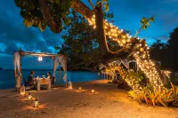 Thavorn Beach Village Resort & Spa Phuket - 5 stjerner