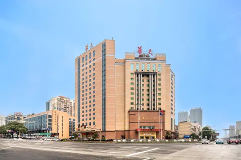 이양 화톈 호텔