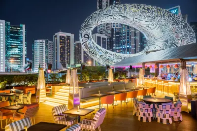 Jumeirah Emirates Towers Dubai Hotels in Dubai