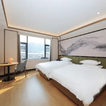 Heshun Light Luxury Art Hotel
