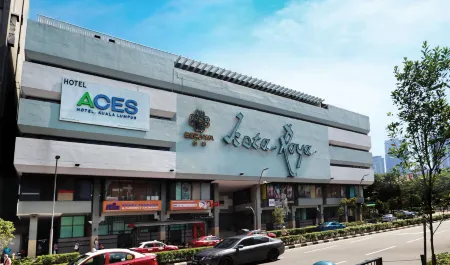 Aces Hotel Kuala Lumpur Отели рядом с достопримечательностью «Петалинская улица»