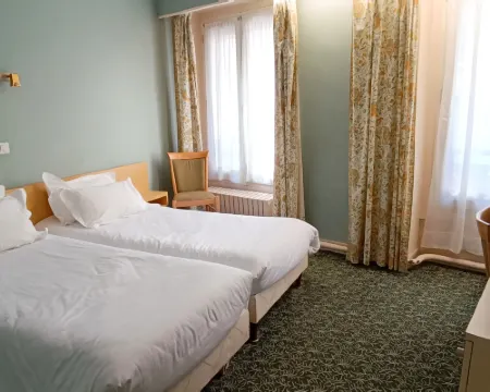 グランド ホテル デュ アーブル パリのホテル