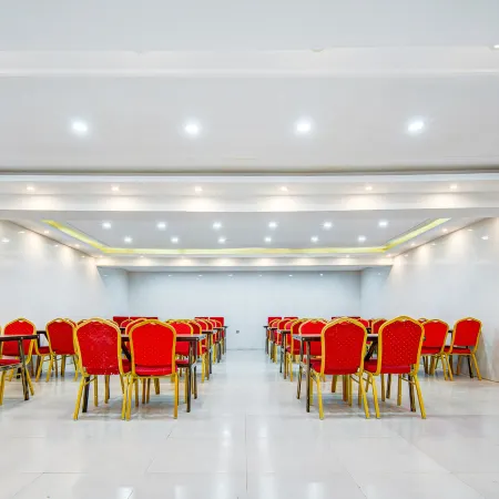 Jinlin Business Hotel