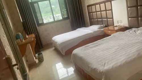 Yanhe Jinyuan Hotel