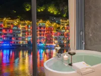 Zhenyuan Zhanyun River View Luxury Homestay Hotels in Zhenyuan County