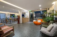 Halcyon Inn