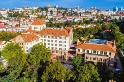 Academic Exchange Center of Ocean University of China Hotel in zona Ocean University of China Calligraphy Institute